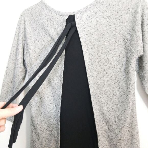 Kate & Mallory gray knit black insert tie back top S - Picture 8 of 10
